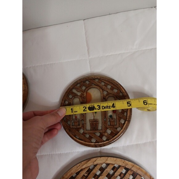 Vintage Trivet Set 70s Basket Weave With Floral Accent - Picture 3 of 7